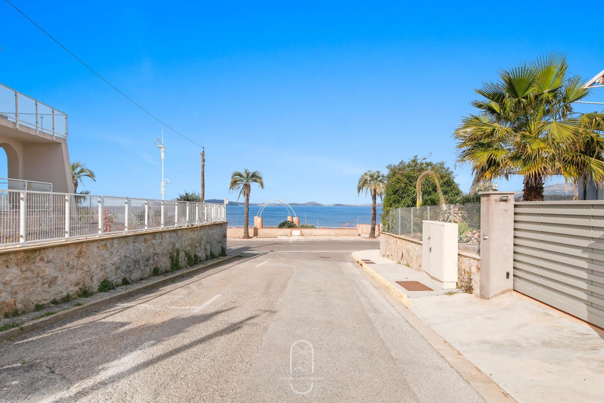 Villa Antoine Appartement Rdj Vue Mer Clim Wifi Parking Plage 50M La Garonne Le Pradet Zewnętrze zdjęcie