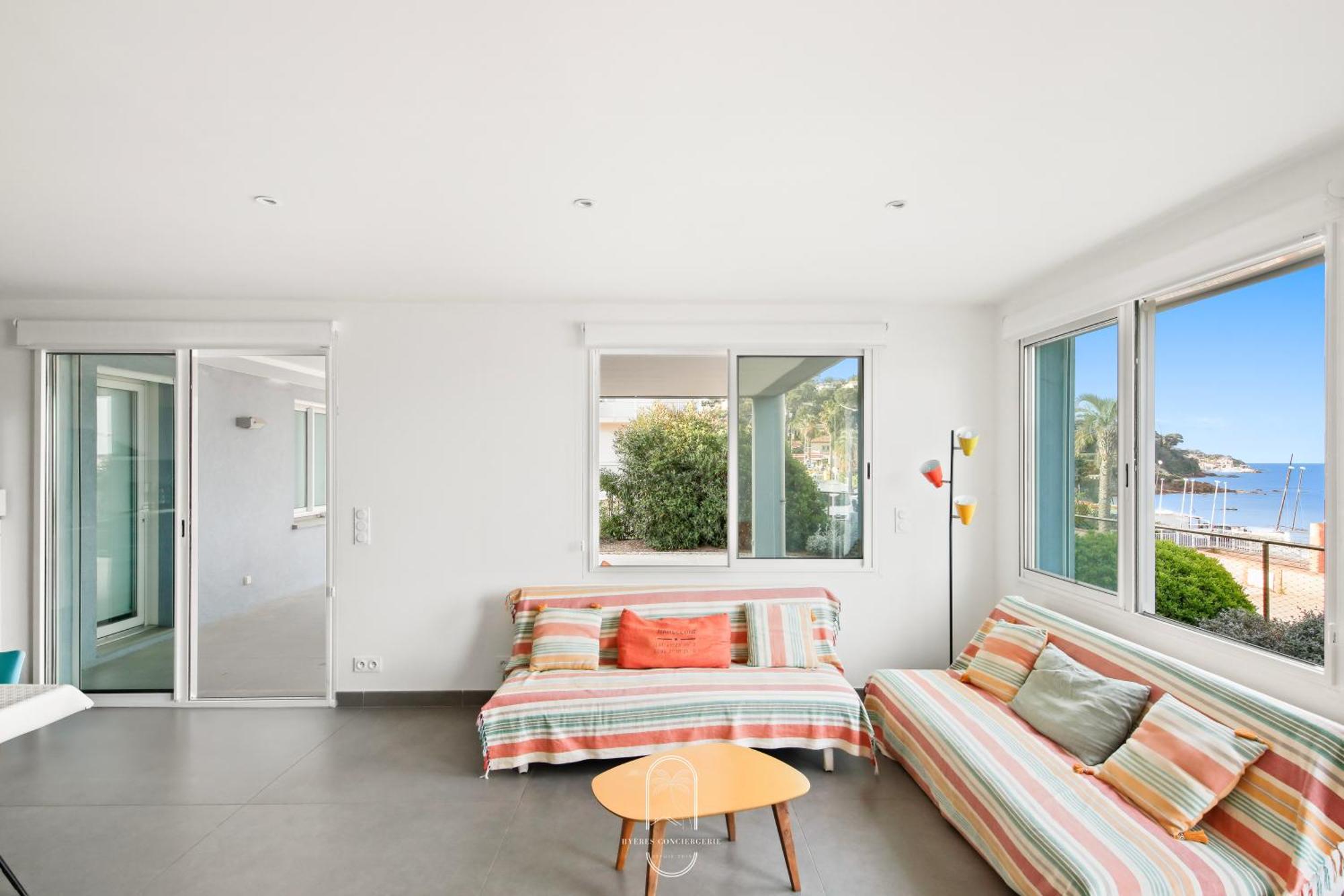 Villa Antoine Appartement Rdj Vue Mer Clim Wifi Parking Plage 50M La Garonne Le Pradet Zewnętrze zdjęcie