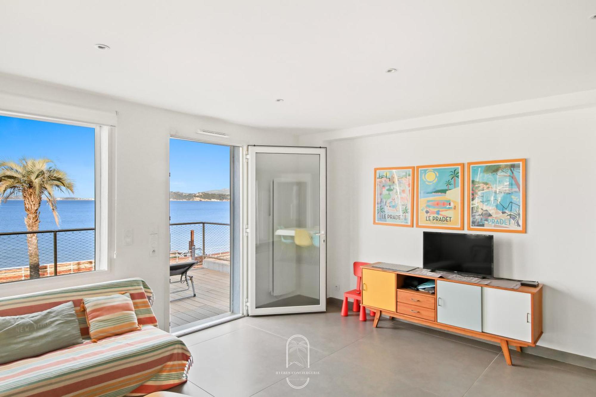 Villa Antoine Appartement Rdj Vue Mer Clim Wifi Parking Plage 50M La Garonne Le Pradet Zewnętrze zdjęcie