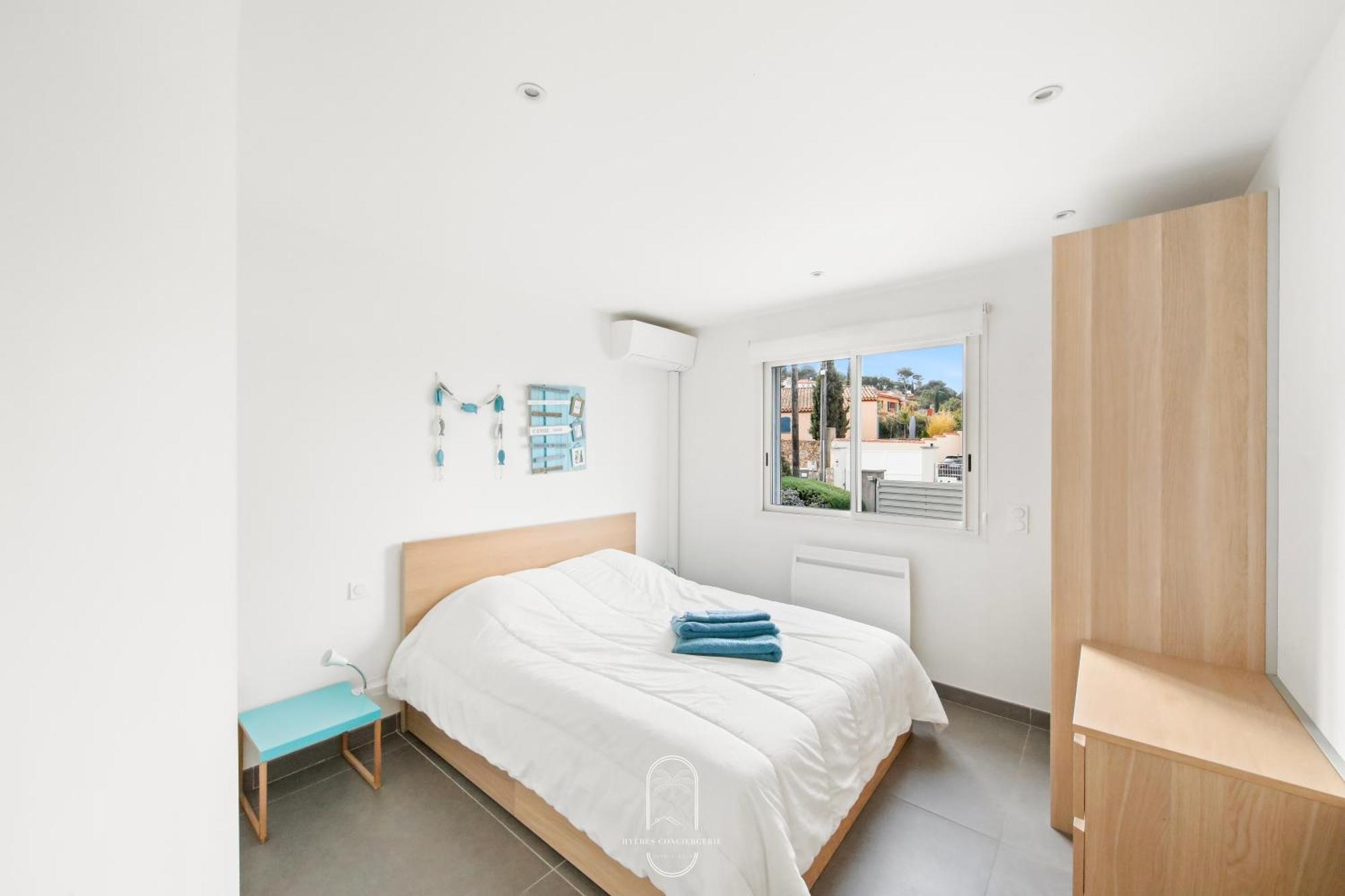 Villa Antoine Appartement Rdj Vue Mer Clim Wifi Parking Plage 50M La Garonne Le Pradet Zewnętrze zdjęcie